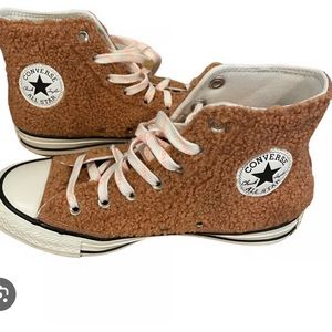 Brown rust color sherpa Converse